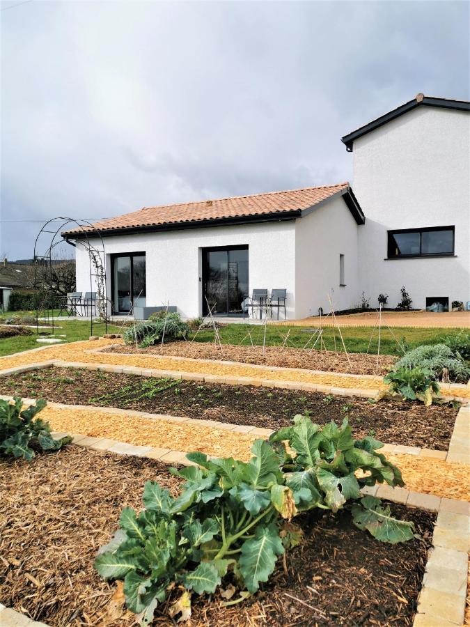 Au Jardin Des Deux Roches Bed & Breakfast Prissé Екстериор снимка